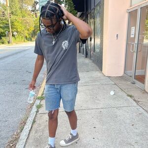 Meet your Posher, Robert